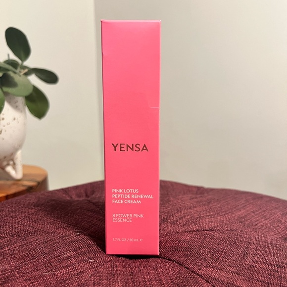 *NIB* YENSA Pink Lotus Peptide Renewal Face Cream, 1.7 fl oz - Picture 11 of 11